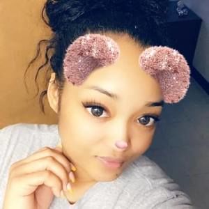 Meet your Posher, Tiara